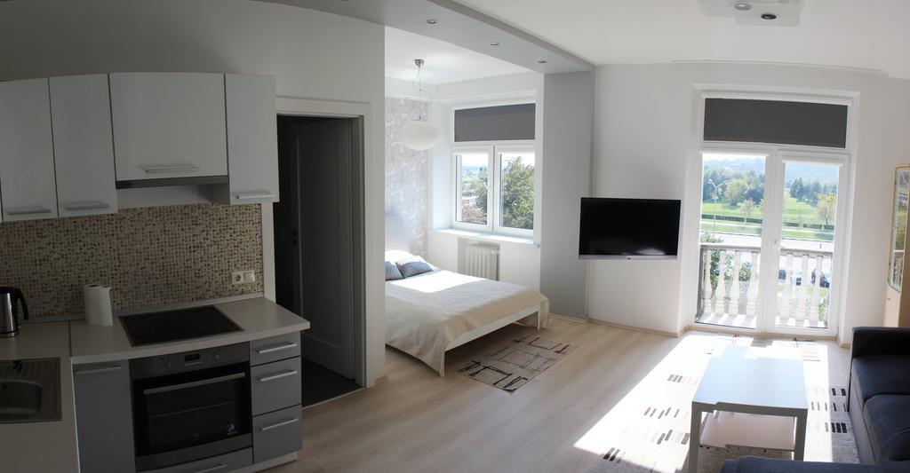 Kaunas Center Apartments - K. Mindaugo G. Стая снимка